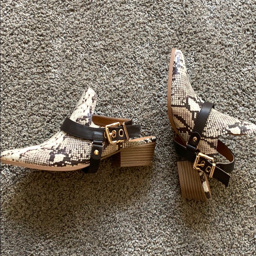 Vici Mules